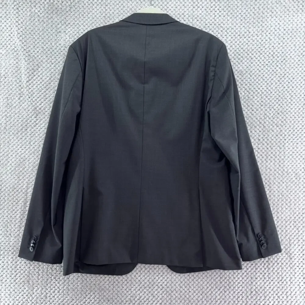 Hugo Boss Blazer Sport Jacket Men US44R Dark Gray Wool Light Weight 2 Button